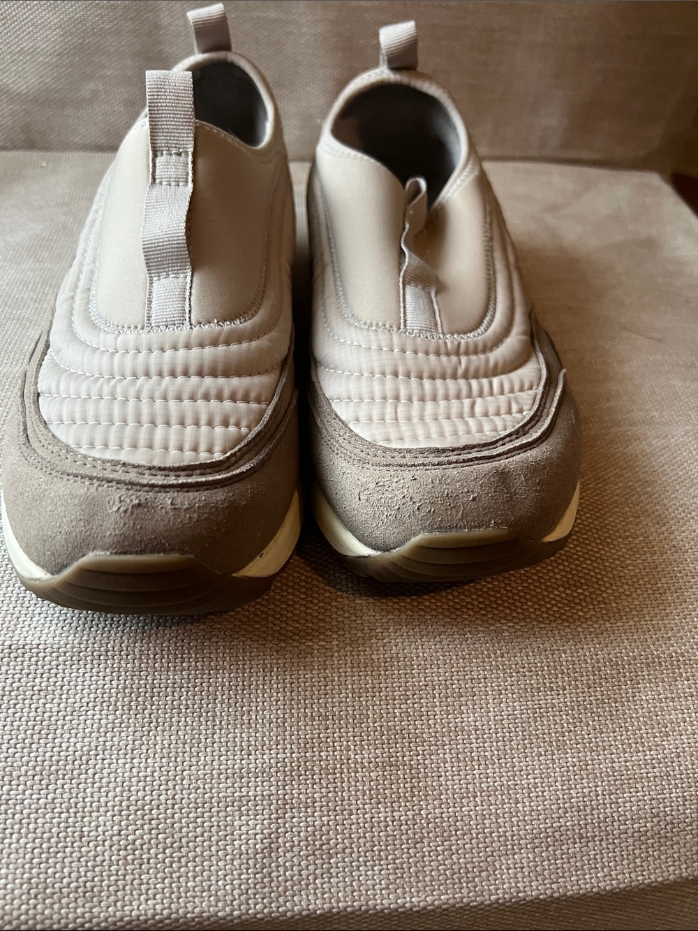 Teva laceless trail sneakers. Size 9